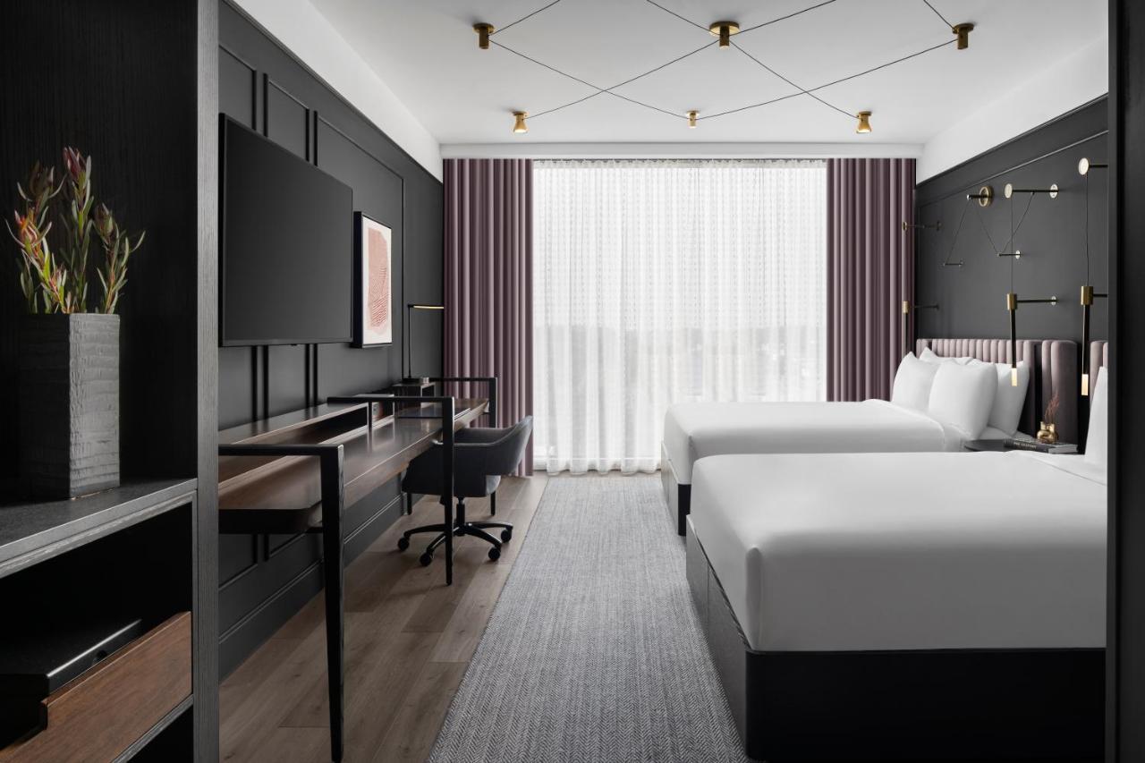Renaissance Milwaukee West Hotel Wauwatosa Εξωτερικό φωτογραφία