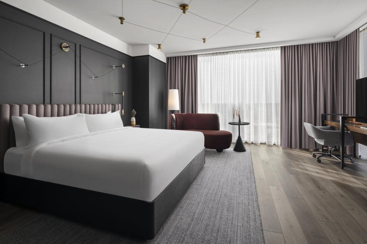 Renaissance Milwaukee West Hotel Wauwatosa Εξωτερικό φωτογραφία