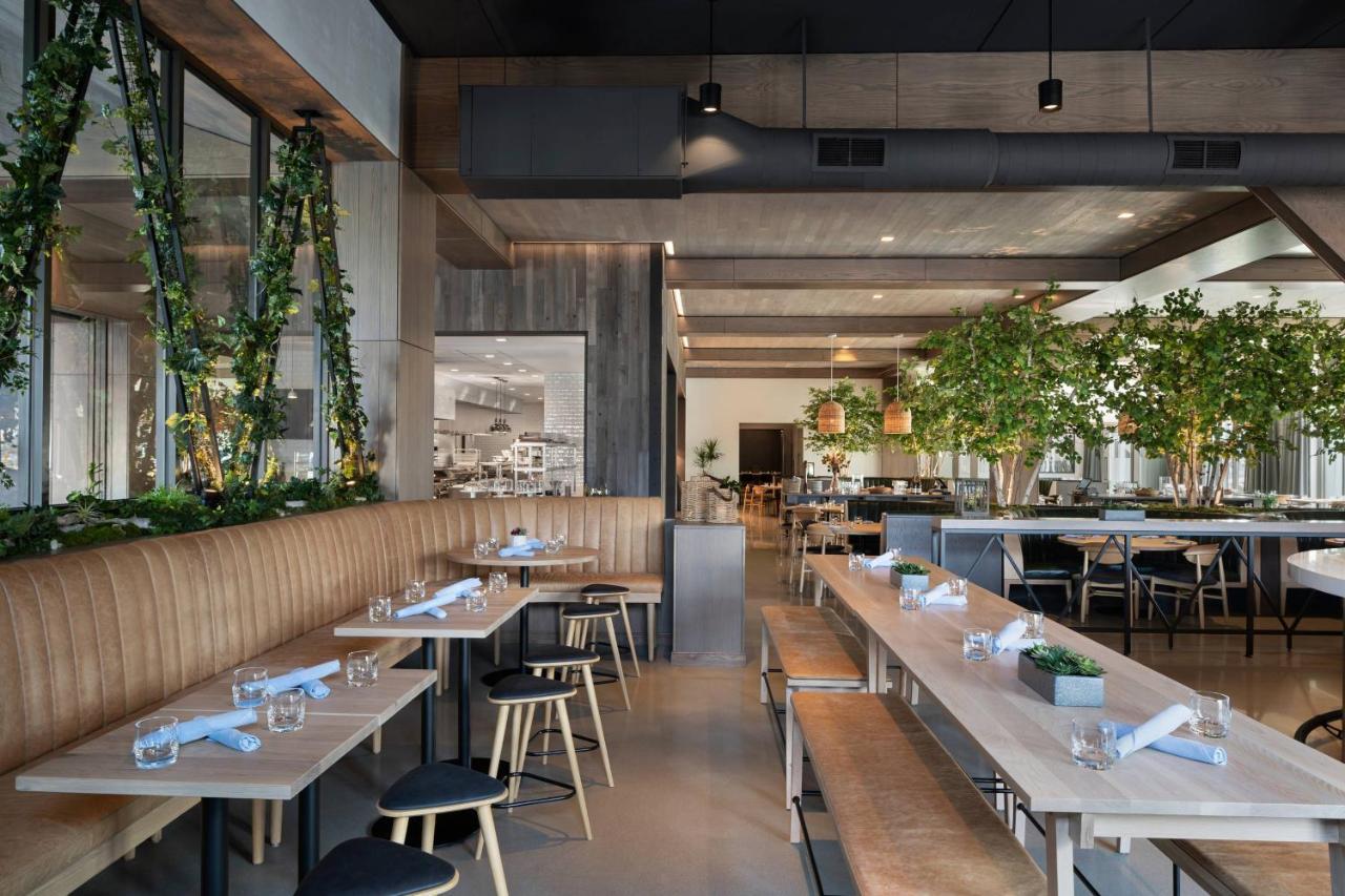 Renaissance Milwaukee West Hotel Wauwatosa Εξωτερικό φωτογραφία