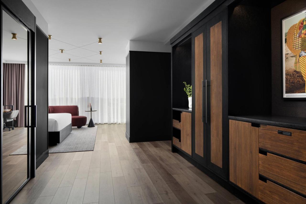 Renaissance Milwaukee West Hotel Wauwatosa Εξωτερικό φωτογραφία