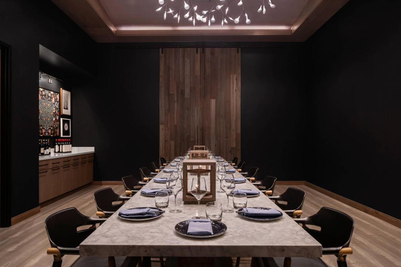 Renaissance Milwaukee West Hotel Wauwatosa Εξωτερικό φωτογραφία