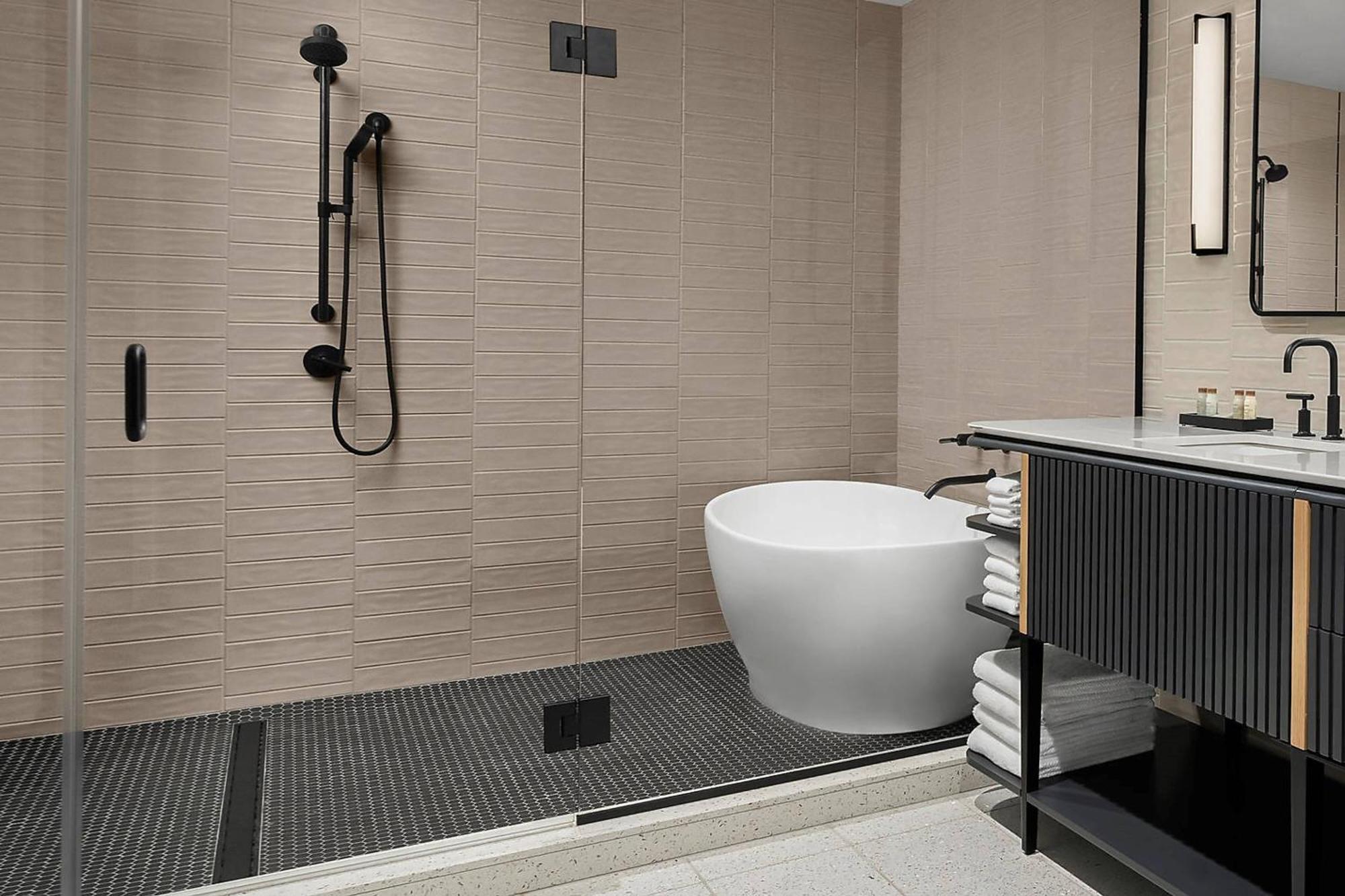 Renaissance Milwaukee West Hotel Wauwatosa Εξωτερικό φωτογραφία